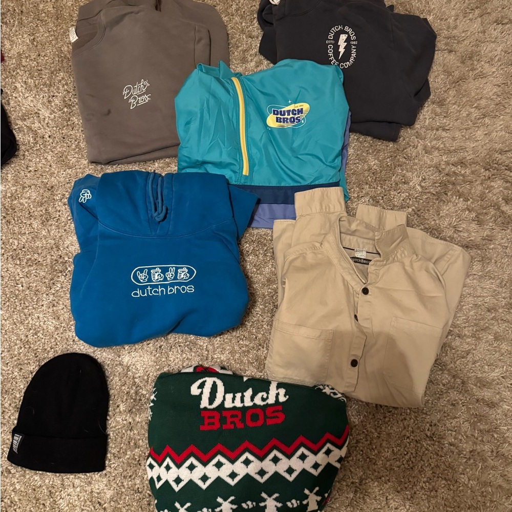Dutch Bros Sweaters and Hoodies 2XL